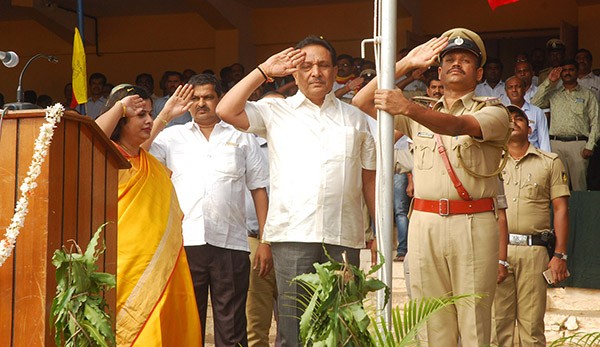 ರಾಜ್ಯದ ಬೆಳವಣಿಗೆಗೆ ಮಂಡ್ಯದ ಮಣ್ಣಿನ ಮಕ್ಕಳ ಕೊಡುಗೆ ಅಪಾರ : ಉಸ್ತುವಾರಿ ಸಚಿವ ಎಂ.ಕೃಷ್ಣಪ್ಪ